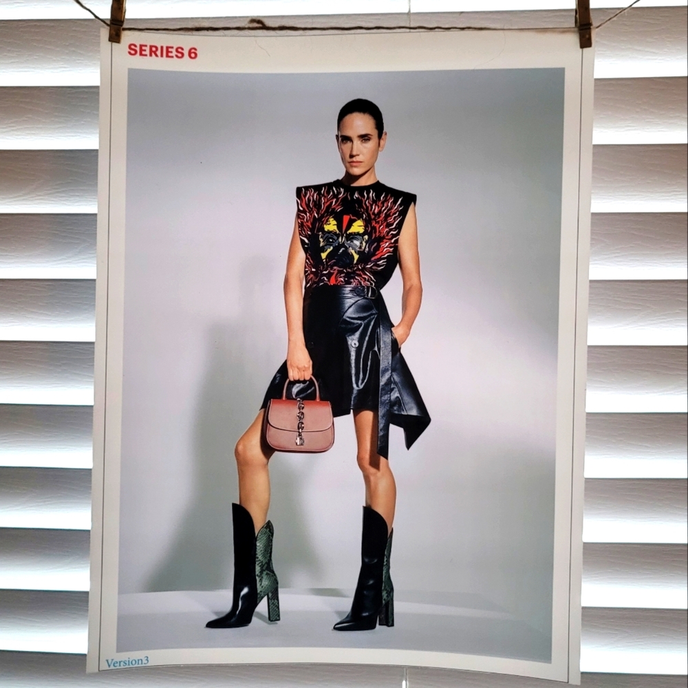 Authentic Louis Vuitton 11x14 Full Size Manuscript Photo Lightbox Usable